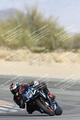 media/Dec-07-2025-CVMA (Sun) [[3e7d2de5dc]]/Race 7-Formula Lightweight Twins Shootout/